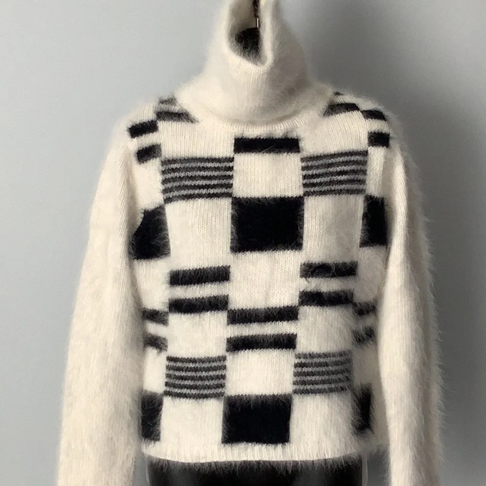 VINTAGE-Angora Knit Sweater - Picture 1 of 7